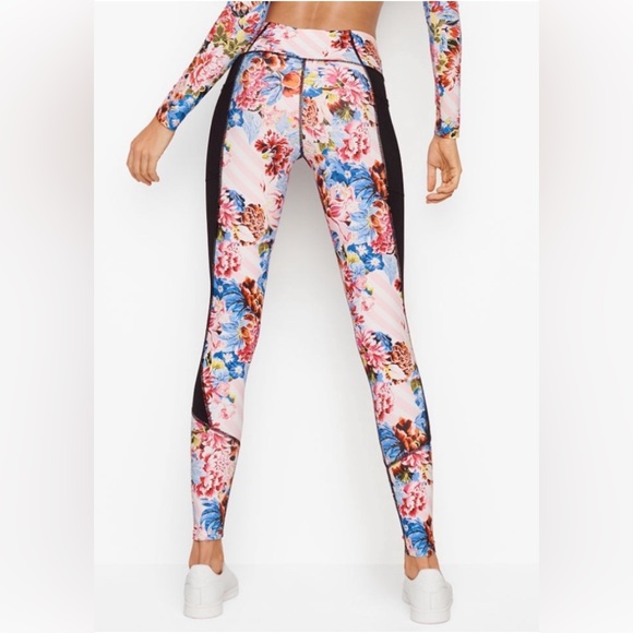 Victoria Secret Leggings by Mary Katrantzou - Picture 6 of 8